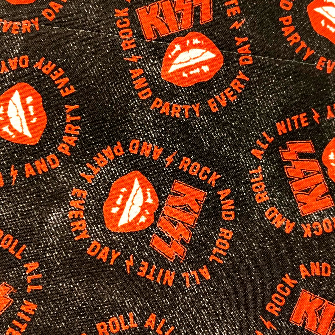 Bandana KISS The Total Animal bandana-kiss-the-total-animal